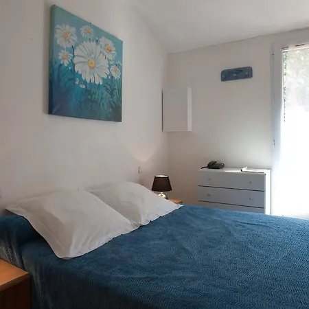 Semesterbostad Blue Marine *